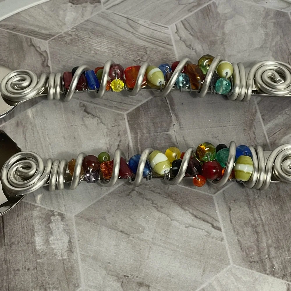 Vintage 1999 Oneida 18/8 Beaded Handle Serving Spoon Fork Set